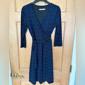 41 Hawthorn wrap dress blue and black size medium